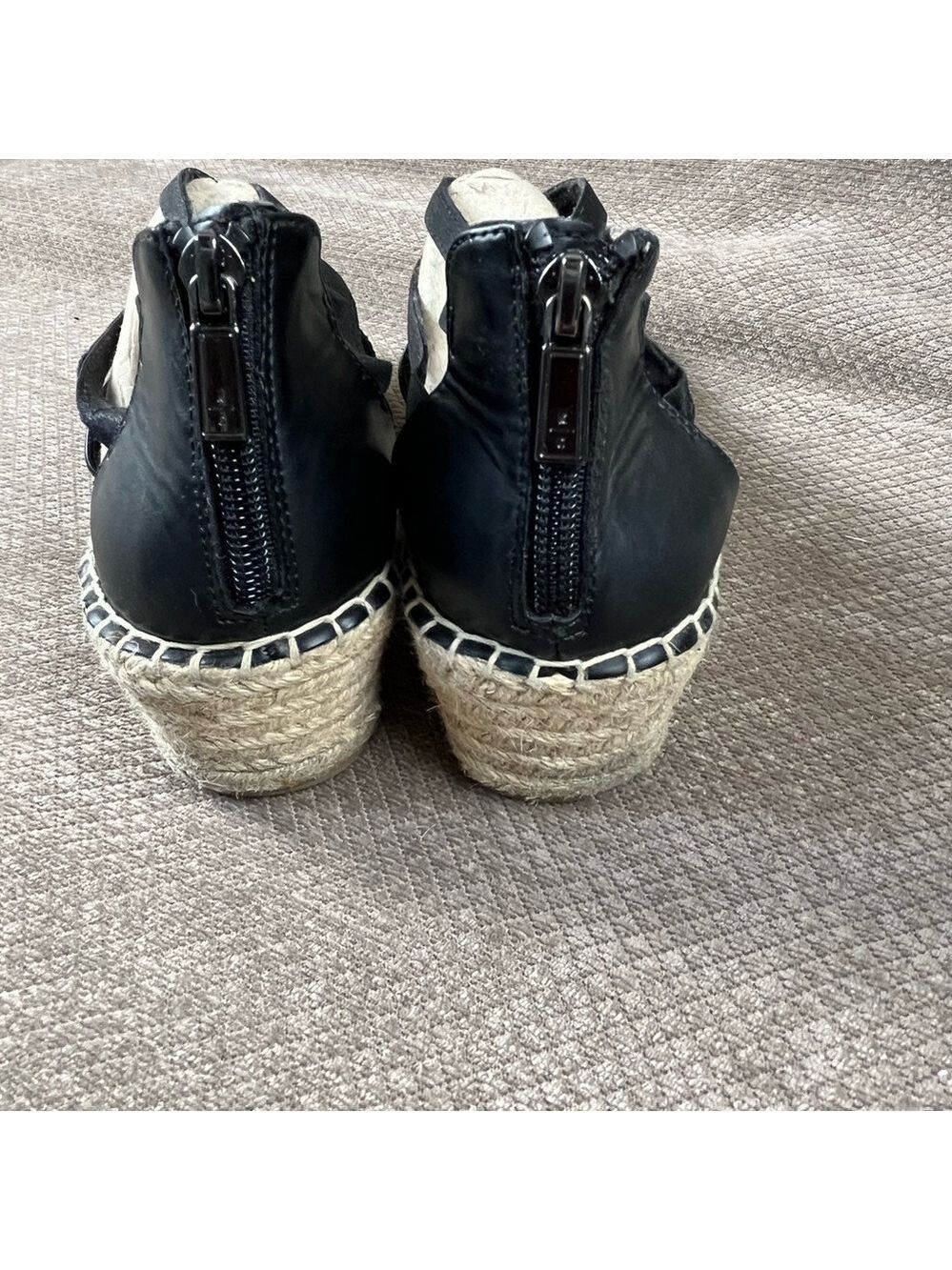 Kenneth Cole Reaction Womens Black Elastic Espadrille Wedge Sandals Sz 10 EUC - Picture 10 of 12